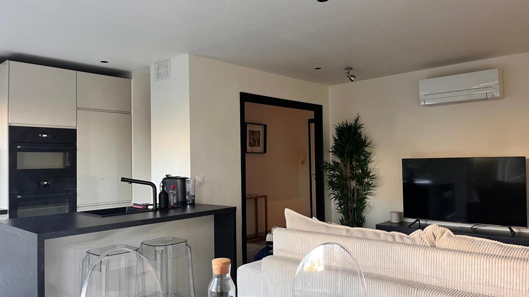 L'Azur - Apt De Standing - Piscine - Parking 르까네 외부 사진