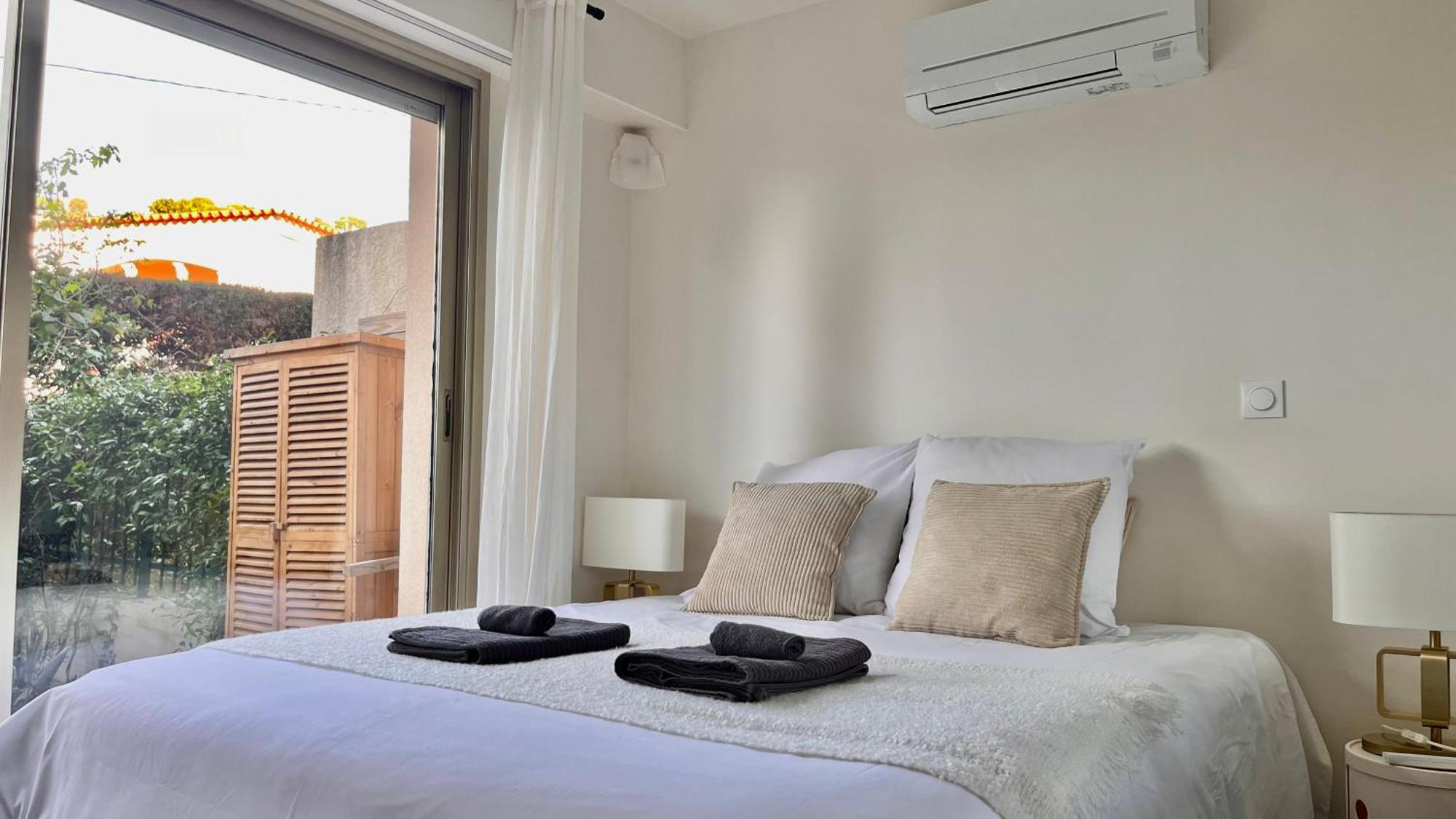 L'Azur - Apt De Standing - Piscine - Parking 르까네 외부 사진